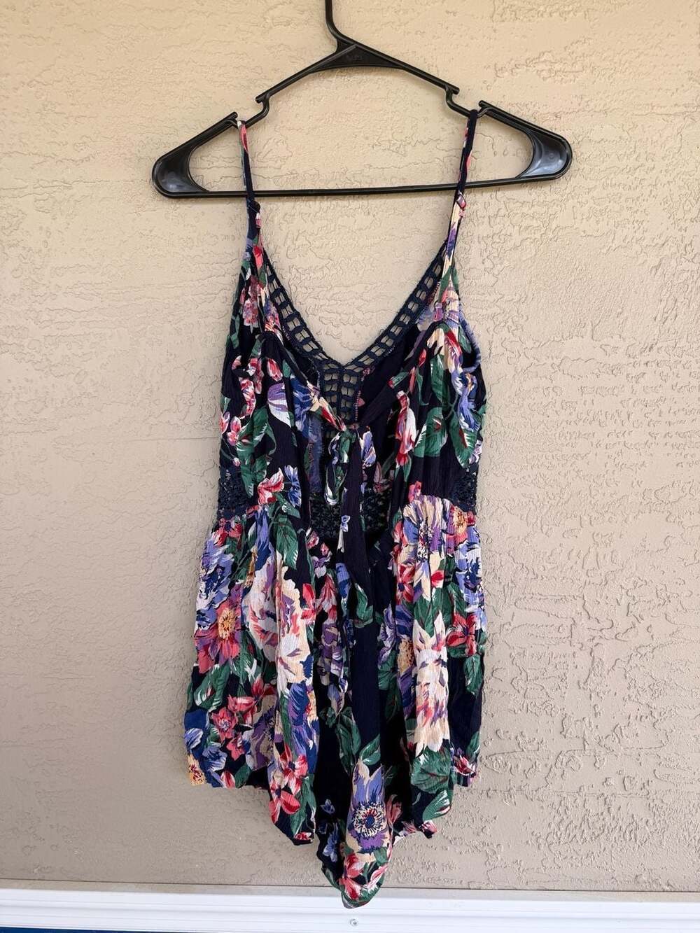 Willow & Root Floral Crochet Lace Romper, Navy Blue Boho Summer Bodysuit, Size S - Picture 4 of 4